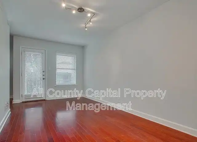 Property at 2020 S Congress Ave Unit 2020, Austin, TX, 78704, 1 bed, 1 bath, [object Object]