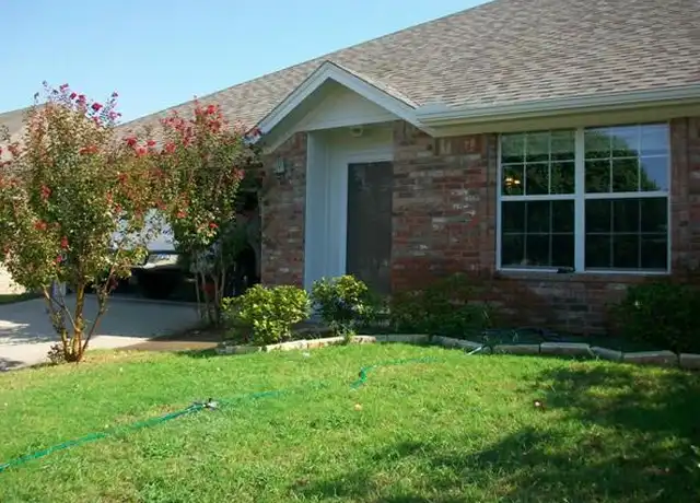 Property at 1005 Teresa Ct, Granbury, TX, 76048, 2 beds, 2 baths, [object Object]