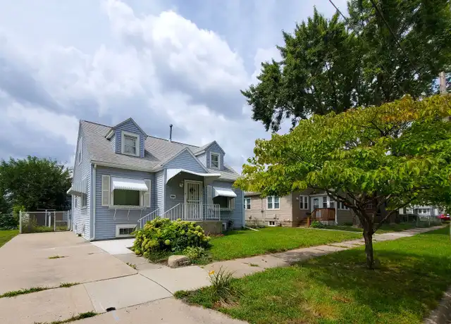 Property at 137 Hope Ave, Waterloo, IA, 50703, 5 beds, 2 baths, [object Object]