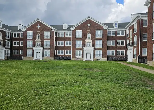 Property at Delaware Court Apartments - 120 W 10th St, Anderson, IN, 46016, 1 bed, 1 bath, [object Object]