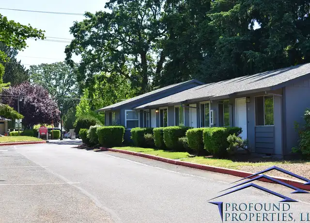 Property at Bendemeer Court Apartments - 221 SE 12th Ave, Hillsboro, OR, 97123, 1 bed, 1 bath, [object Object]