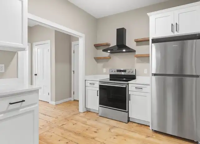 Property at 16 Market St Unit 22-2, Amesbury, MA, 01913, 1 bed, 1 bath, [object Object]