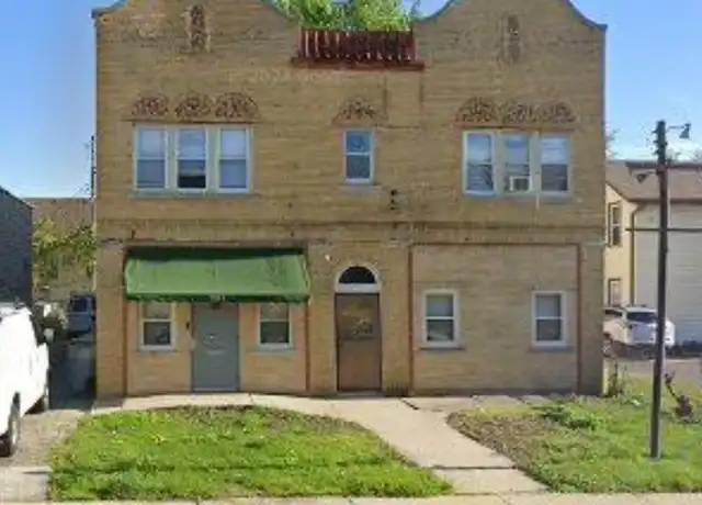 Property at 7313 W Burleigh St Unit 5, Milwaukee, WI, 53210, 2 beds, 1 bath, [object Object]