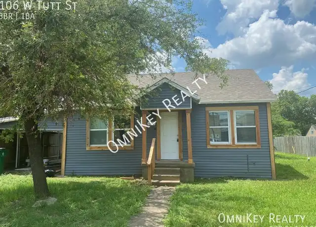 Property at 106 W Tutt St, Howe, TX, 75459, 3 beds, 1 bath, [object Object]