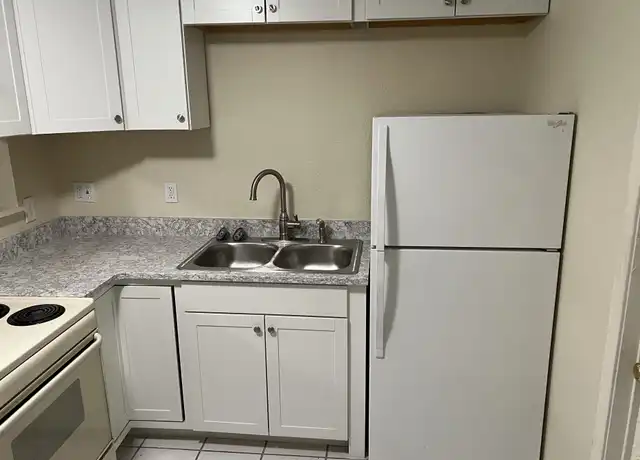 Property at 2824 N Dakota St, Spokane, WA, 99207, 2 beds, 1 bath, [object Object]