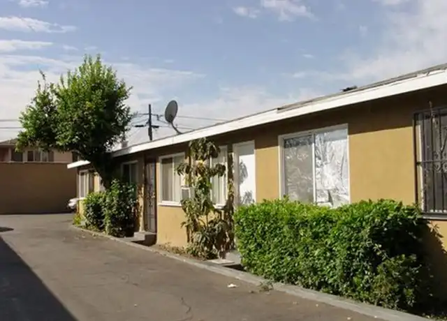 Property at 4538 W Imperial Hwy Unit 4542 D, Inglewood, CA, 90304, 1 bed, 1 bath, [object Object]
