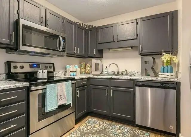 Property at Deep River Pointe Apartments - 3971 River Pointe Pl, High Point, NC, 27265, 1 bed, 1 bath, [object Object]