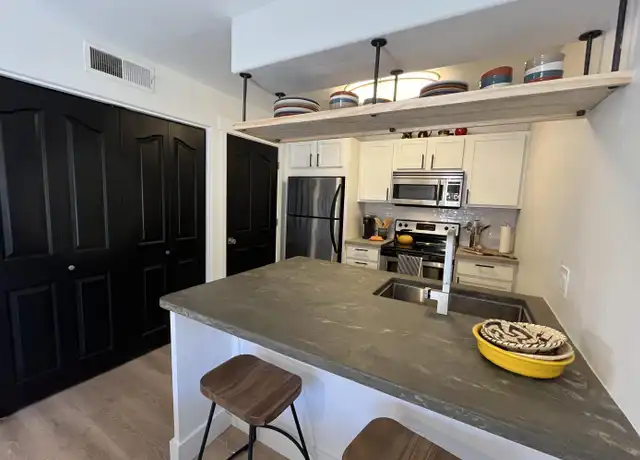 Property at 5751 N Kolb Rd #33202, Tucson, AZ, 85750, 1 bed, 1 bath, [object Object]