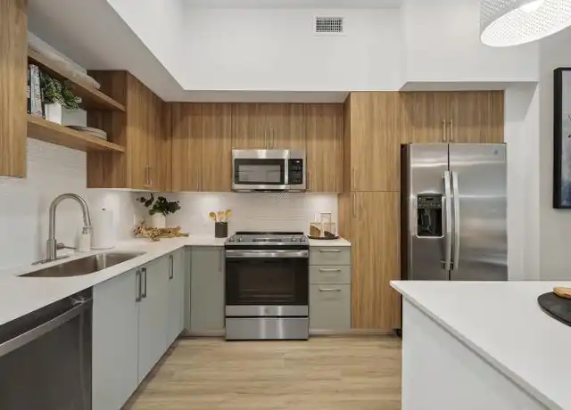 Property at 4134 NW 79th Ave, Doral, FL, 33166, 1 bed, 1 bath, [object Object]