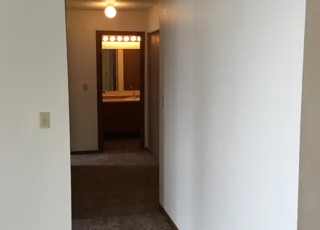Property at 2843 Hawken St Unit 13, Bismarck, ND, 58503, 2 beds, 1 bath, [object Object]