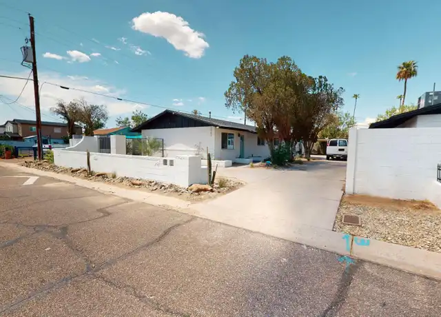 Property at 3942 E Earll Dr Unit 1, Phoenix, AZ, 85018, 2 beds, 1 bath, [object Object]