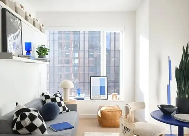 Property at 457 W 40th St Unit 403, New York, NY, 10018, 0 beds, 1 bath, [object Object]