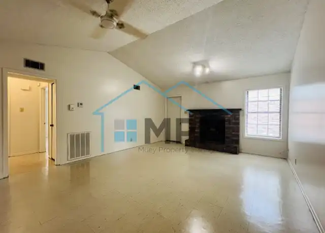 Property at 48 Colonial Dr Unit 3, Monroe, LA, 71203, 2 beds, 1 bath, [object Object]