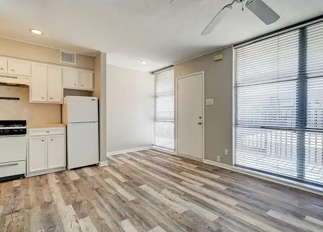 Property at 1901 Whitney St Unit 03, Houston, TX, 77006, 1 bed, 1 bath, [object Object]