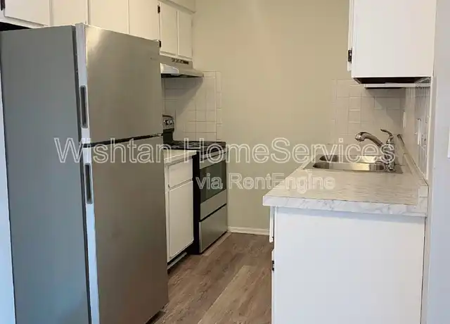 Property at 218 Charleston Blvd Unit 1, Macomb, IL, 61455, 1 bed, 1 bath, [object Object]