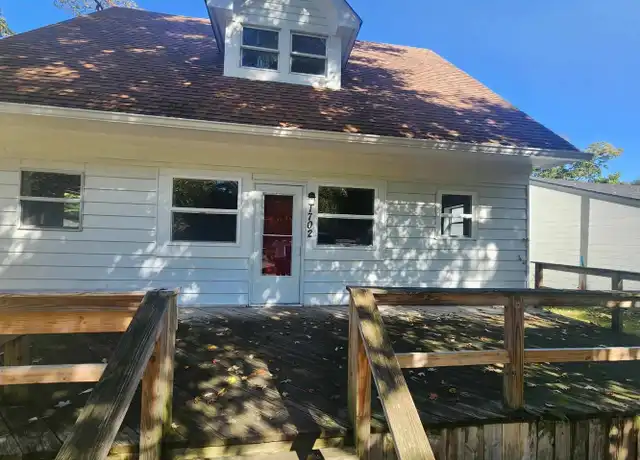 Property at 1702 E 73rd St, Indianapolis, IN, 46240, 3 beds, 2 baths, [object Object]