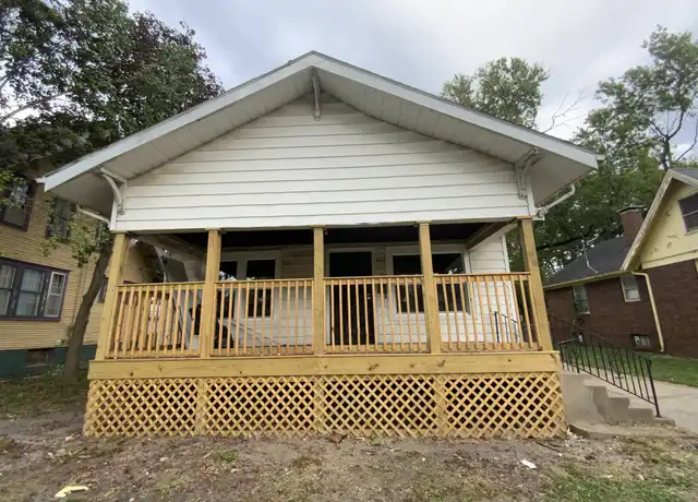 Property at 35 S Virginia Ave, Danville, IL, 61832, 3 beds, 2 baths, [object Object]