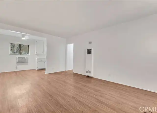 Property at 14728 Magnolia Blvd Unit 1, Sherman Oaks, CA, 91403, 1 bed, 1 bath, [object Object]