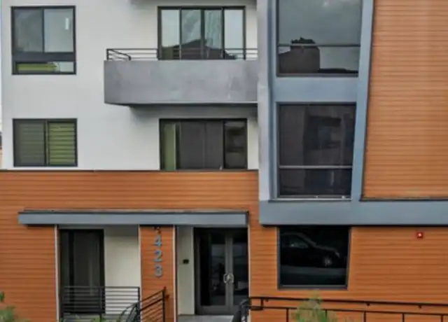 Property at 423 Oak St Unit 102, Glendale, CA, 91204, 3 beds, 2 baths, [object Object]