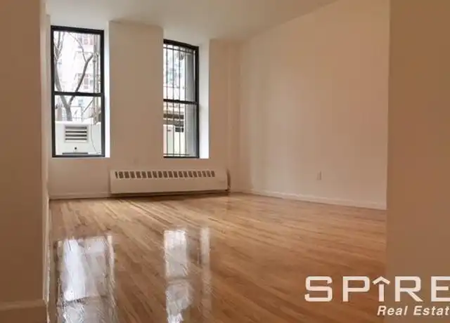 Property at 306 W 51st St Unit 2E, New York, NY, 10019, 3 beds, 2 baths, [object Object]