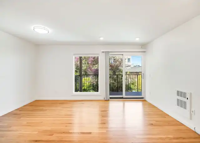 Property at 740 Rhode Island St Unit 311, San Francisco, CA, 94107, 2 beds, 1 bath, [object Object]
