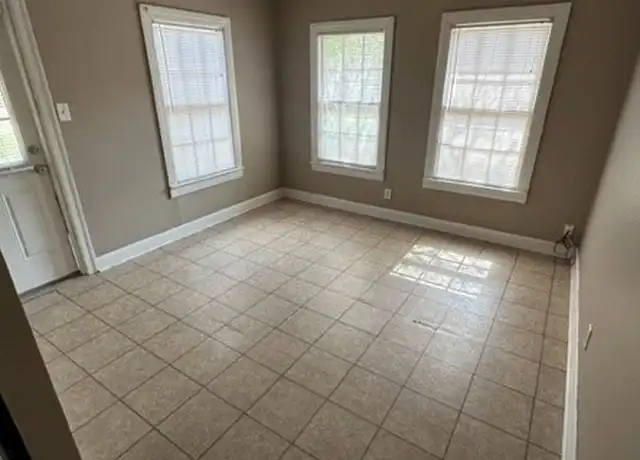 Property at 6346 Monroe St, Groves, TX, 77619, 3 beds, 1 bath, [object Object]