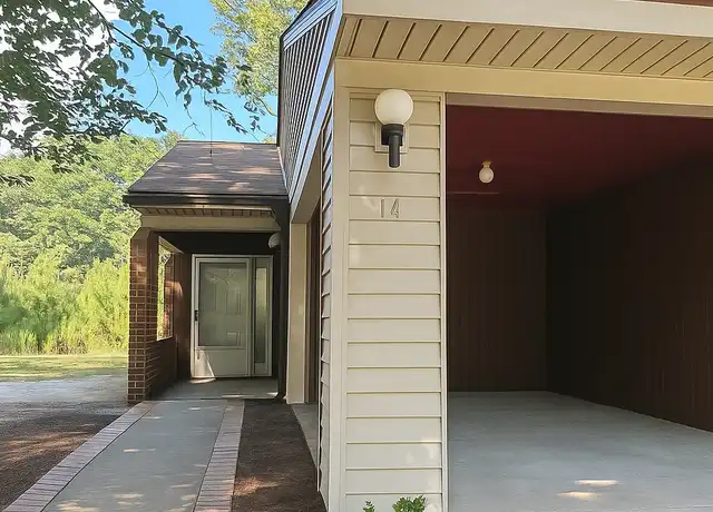 Property at 200 Santree Dr Unit E14, Williamston, NC, 27892, 2 beds, 1.5 baths, [object Object]