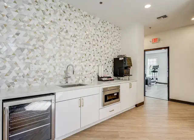 Property at Sterling Pointe - 923 W University Ave, Flagstaff, AZ, 86001, 1-2 bed, 1-2 bath, [object Object]