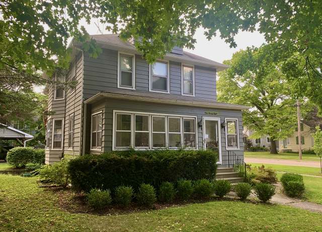 Photo of 128 N 5th St Unit 3, Geneva, IL 60134