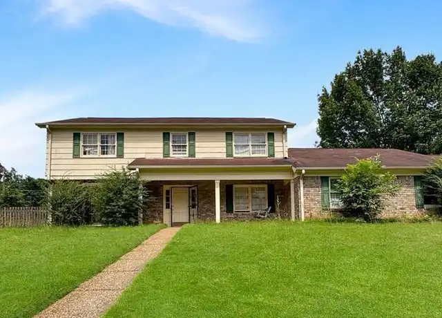 Property at 2601 Woodland Hills Dr, Tuscaloosa, AL, 35405, 4 beds, 3 baths, [object Object]