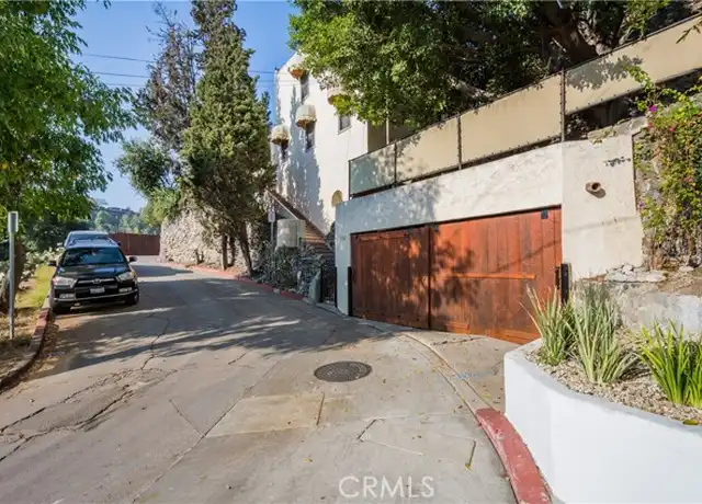 Property at 5762 Tuxedo Ter, Los Angeles, CA, 90068, 4 beds, 2 baths, [object Object]
