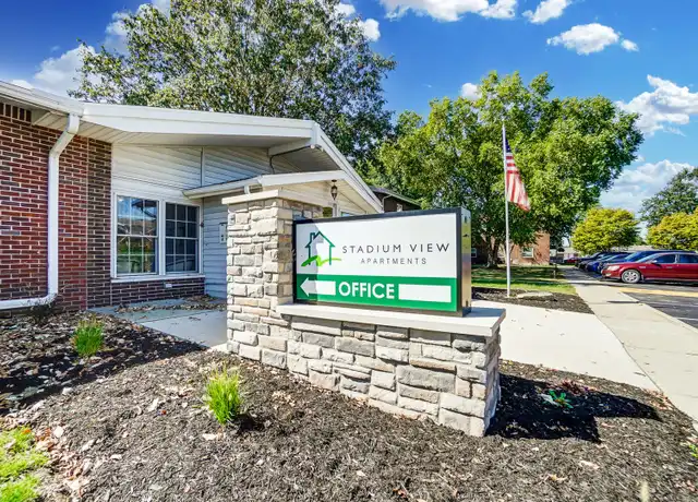 Property at 1700 Juniper Dr Unit SVA213, Bowling Green, OH, 43402, 3 beds, 2 baths, [object Object]