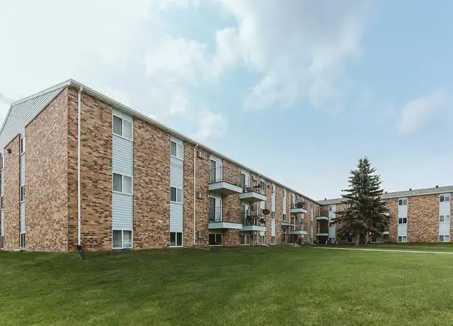 Property at Grandview II - 1950 S 34th St, Grand Forks, ND, 58201, 1-3 bed, 1-1.5 bath, [object Object]