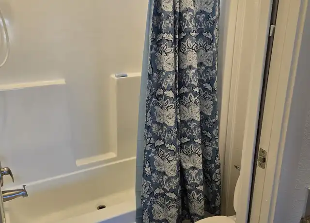 Property at 10650 Vista Camino, Lakeside, CA, 92040, 1 bed, 1 bath, [object Object]