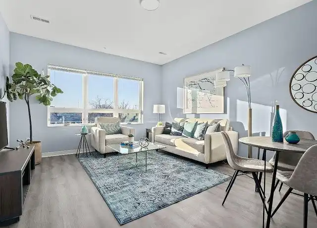 Property at 1055 Main St, Weymouth, MA, 02190, 1 bed, 1 bath, [object Object]
