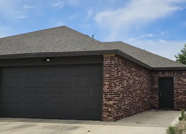 Property at 5533 Itasca St Unit B, Lubbock, TX, 79416, 3 beds, 3 baths, [object Object]