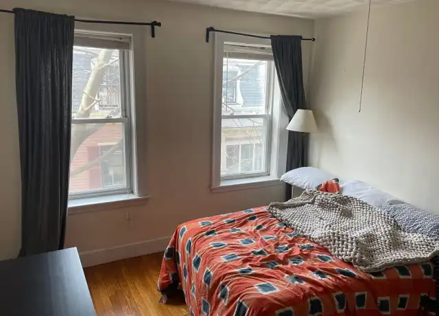 Property at 36 Day St, Somerville, MA, 02144, 1 bed, 1 bath, [object Object]