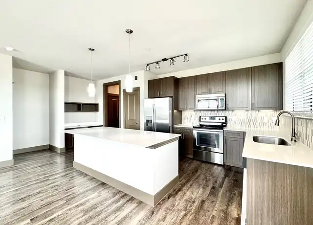 Property at 5454 Washington Ave Unit 1334, Houston, TX, 77007, 3 beds, 2 baths, [object Object]