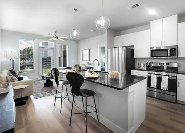 Property at 8421 183A Unit 3205, Leander, TX, 78641, 1 bed, 1 bath, [object Object]