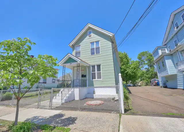 Property at 25 Wolcott St, New Haven, CT, 06513, 2 beds, 1 bath, [object Object]