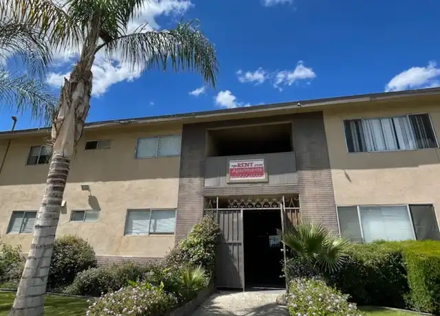 Property at 500 17th St Unit 24, Bakersfield, CA, 93301, 2 beds, 1 bath, [object Object]