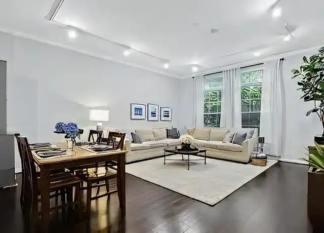 Property at 2305 Worthington St Unit 6202, Dallas, TX, 75204, 1 bed, 1 bath, [object Object]