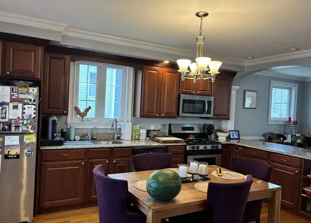 Property at 160-1/2 H St Unit 2, Boston, MA, 02127, 2 beds, 2 baths, [object Object]