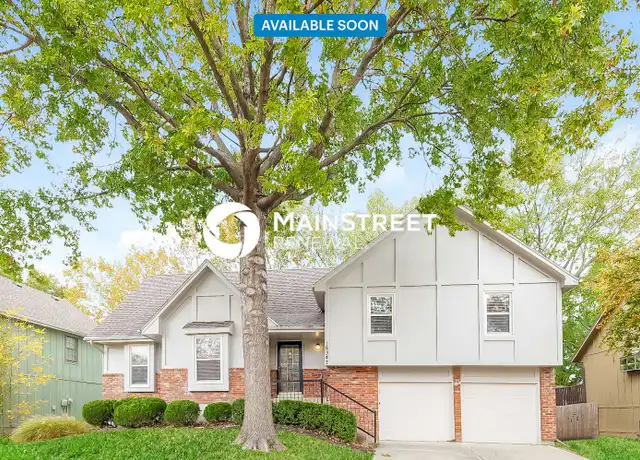 Property at 15347 Newton Dr, Overland Park, KS, 66223, 4 beds, 2 baths, [object Object]