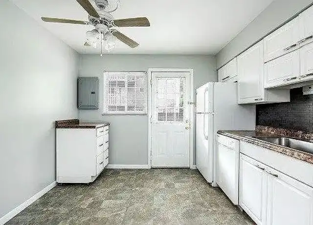 Property at Riverview Place Apartments - 810 Riverview Dr, Columbus, OH, 43202, 1 bed, 1 bath, [object Object]