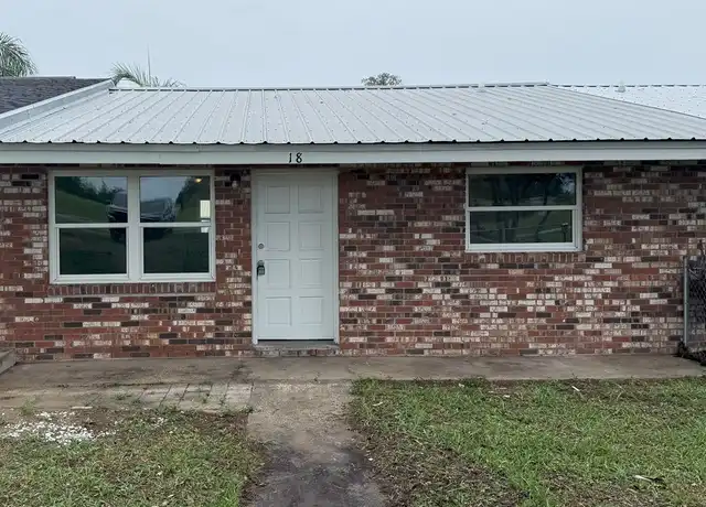 Property at 18 Whitner St, Avon Park, FL, 33825, 2 beds, 1 bath, [object Object]