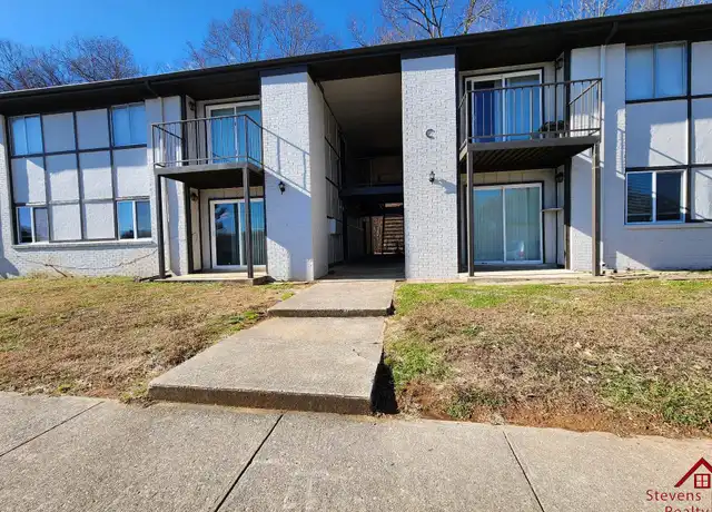 Property at 235 Vinewood Rd Unit C3, McMinnville, TN, 37110, 2 beds, 2 baths, [object Object]