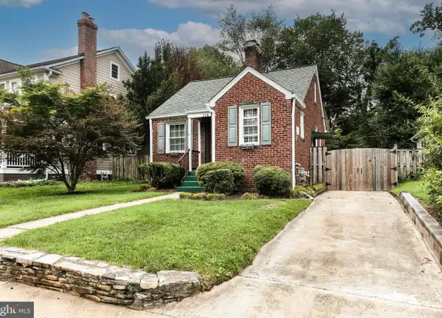 Property at 119 W George Mason Rd, Falls Church, VA, 22046, 3 beds, 1.5 baths, [object Object]