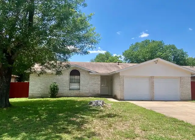 Property at 1202 Meadgreen Dr, Austin, TX, 78758, 3 beds, 2 baths, [object Object]