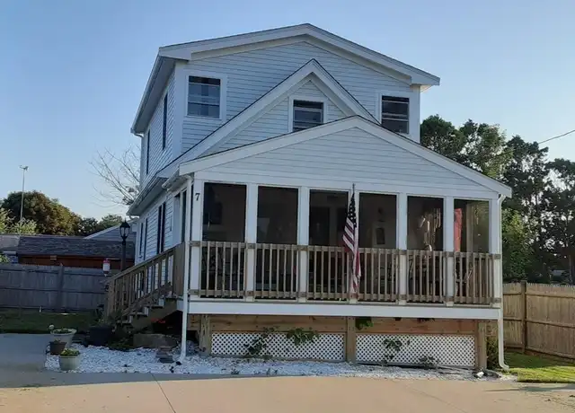 Property at 7 Tecumseh Ave Unit 7, Marshfield, MA, 02050, 2 beds, 1.5 baths, [object Object]